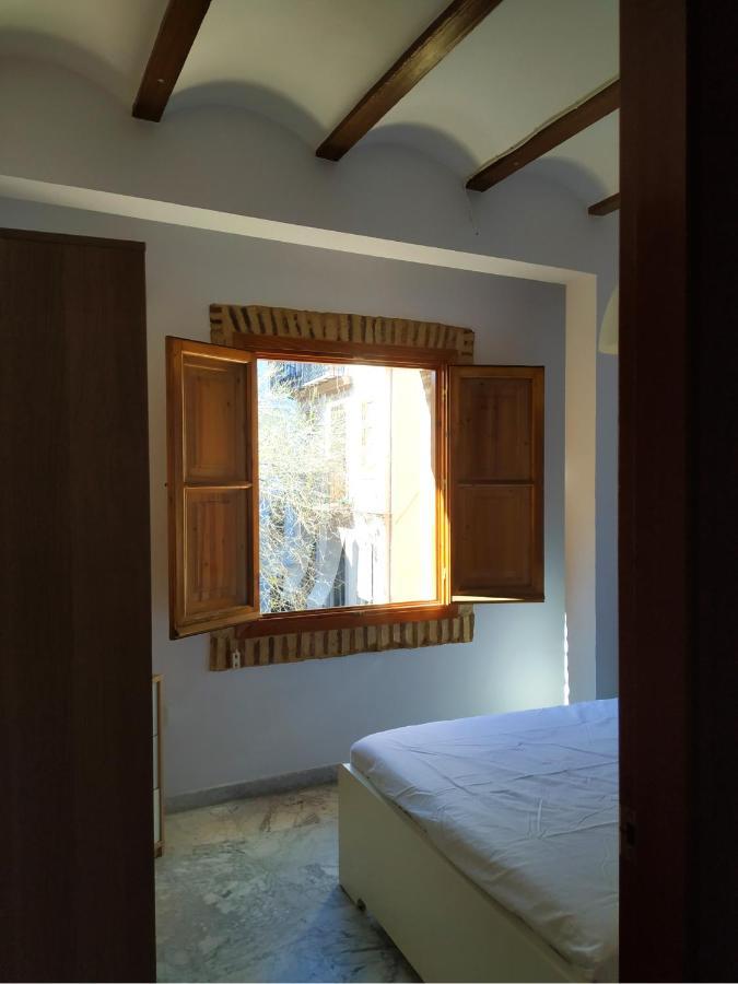 Apartamentos Con Encanto En Pleno Casco Antiguo Ron Valenciayole Exterior foto