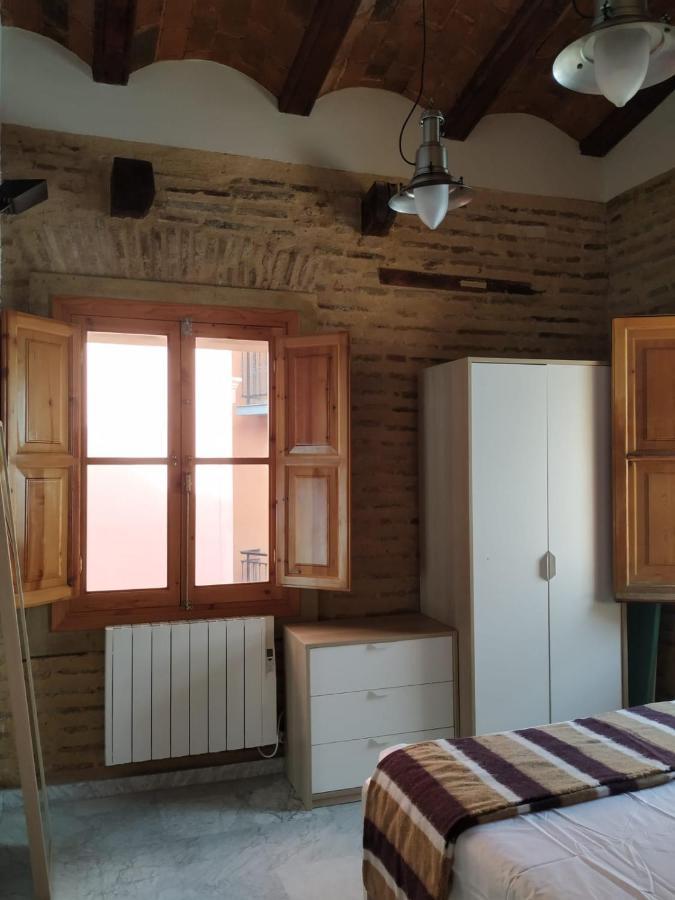Apartamentos Con Encanto En Pleno Casco Antiguo Ron Valenciayole Exterior foto
